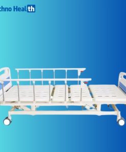 Manual three-function hospital bed in flat mode