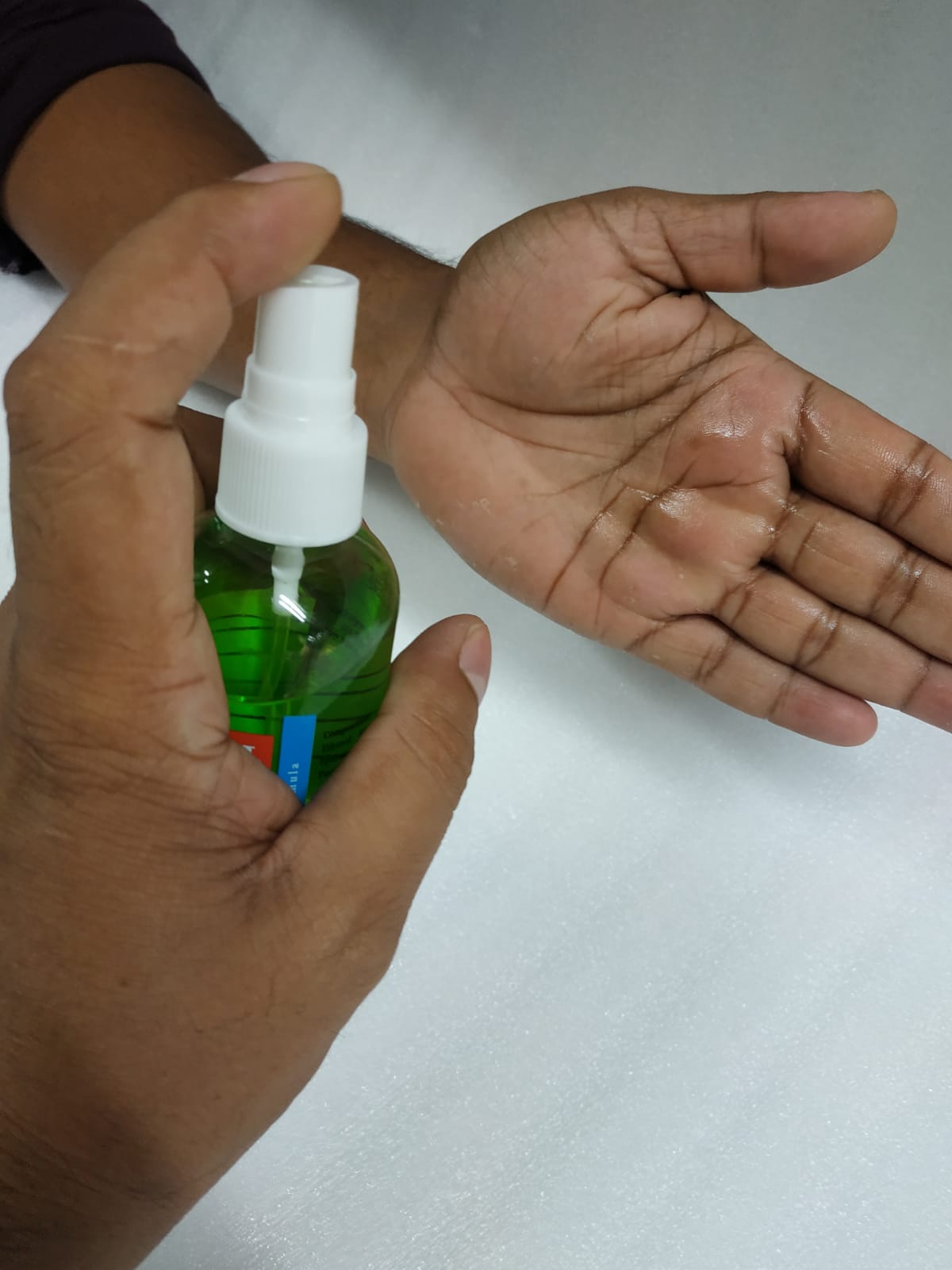 Hand sanitizer spay/ GERMNIL Hand Sanitizer 100ML Pump Techno Health